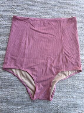 Kortni Jeane Ribbed Soft Blush Dusty Rose High-Waisted Bottoms size S